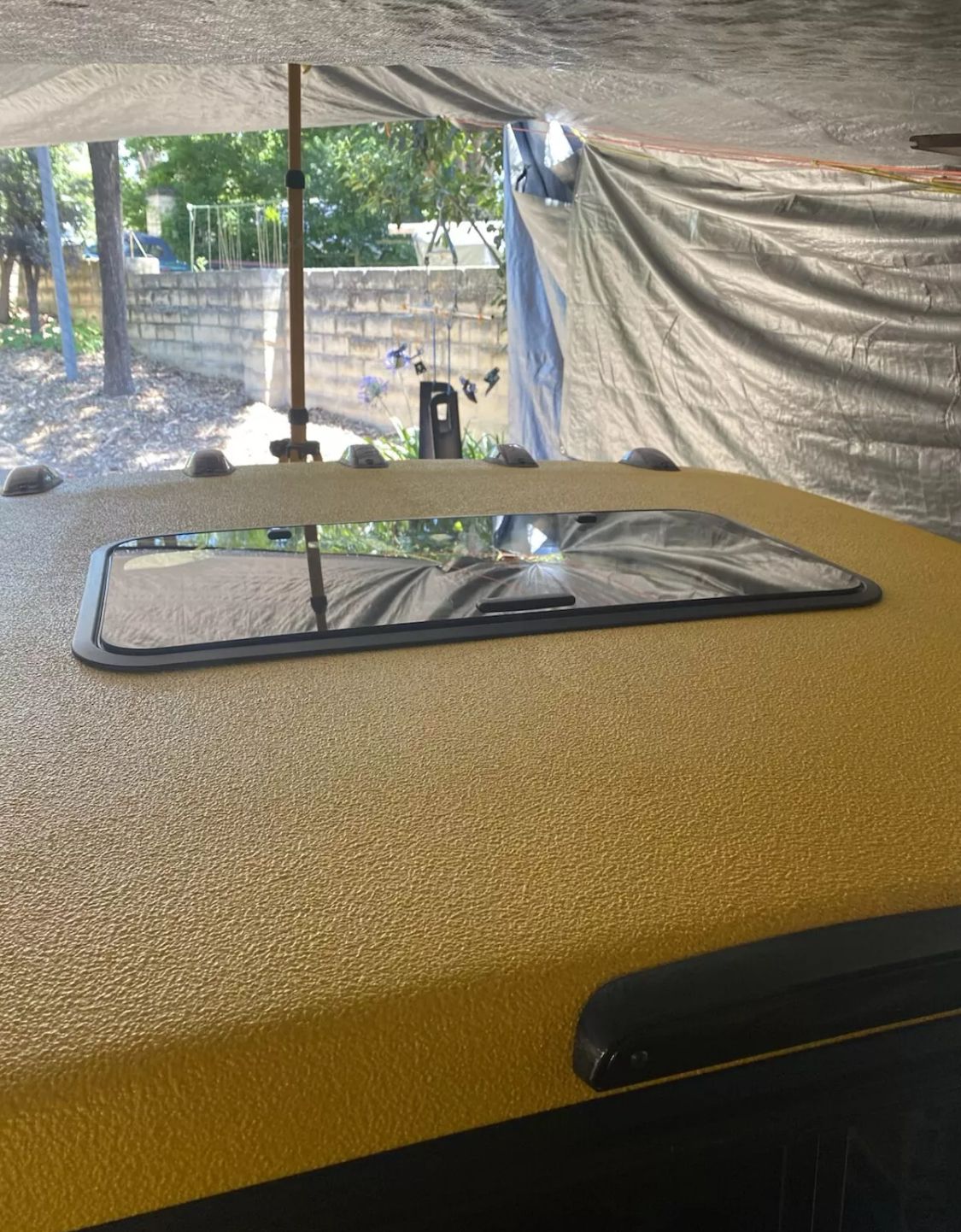 Manual pup-up Car Sunroof (800mm х 426mm) (31.49inch x 16.77inch) - Miles Car parts & accessories