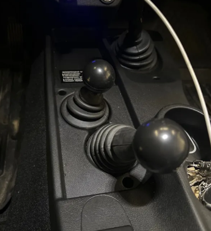 Lada 4x4 Niva Transfer Case Anti-Vibration Silent Levers Kit - Miles Car parts & accessories