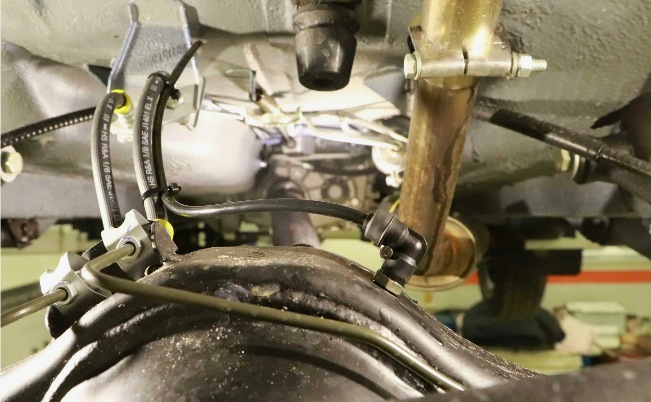 Set of hoses for axles and gearbox LADA NIVA 4x4 - Miles Car parts & accessories