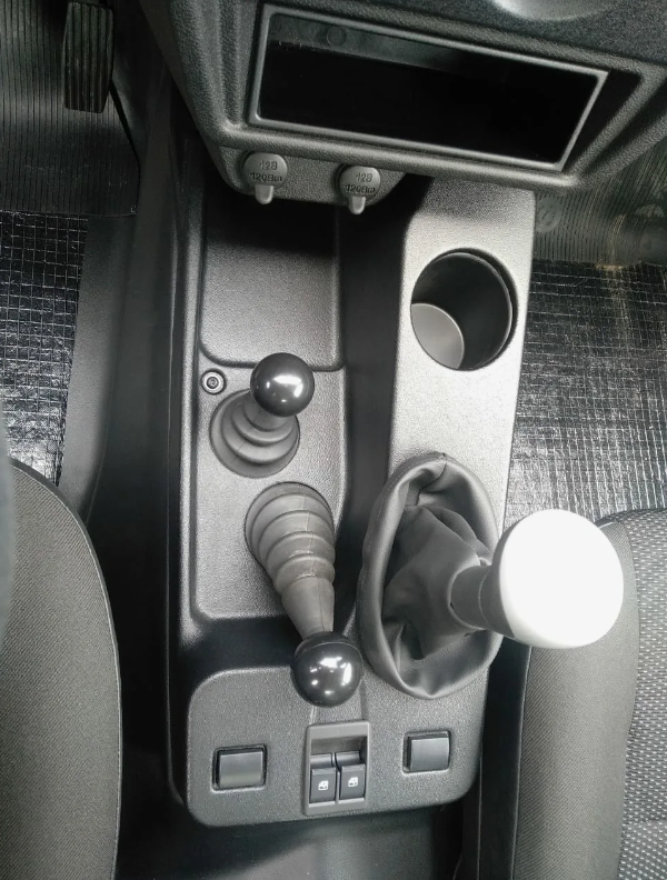 Gearbox lever kit Lada Niva LEGEND, URBAN (2020-) - Miles Car parts & accessories