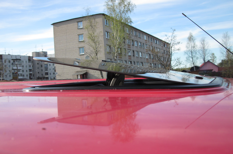 Manual pup-up Sunroof (800mm х 426mm)