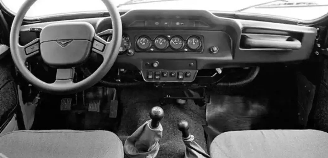 Trim on the Dashboard UAZ Hunter