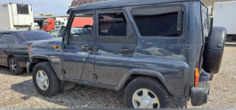 Plastic trims handles UAZ Hunter (4pcs)