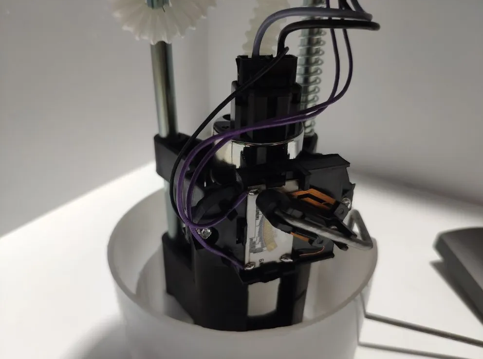 Fuel pump UAZ Bukhanka 2.7, ZMZ-409, (3741-1139020)