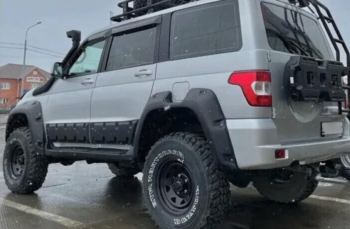 Plastic door moldings "off-road" UAZ Patriot (4 pcs)