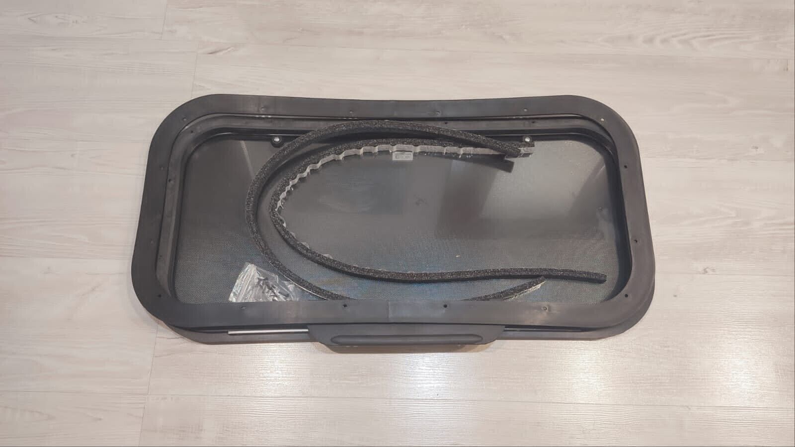 "Manual pop-up universal sunroof for any car 750mm x 360mm" (29.52inch x 14.17inch) (Bundle 2pcs) - Miles Car parts & accessories