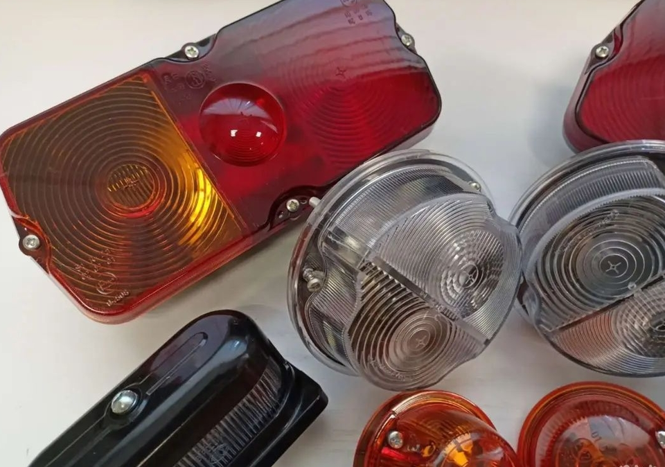 Front and tail light kit for UAZ 452 Bukhanka 469 Hunter - Miles Car parts & accessories